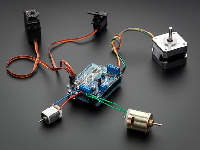 Adafruit Motor/Stepper/Servo Shield for Arduino v3 Kit