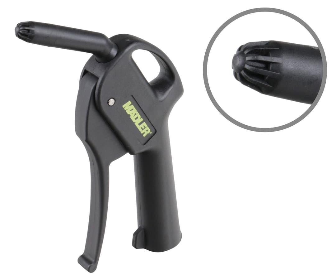 Blowgun with silent nozzle