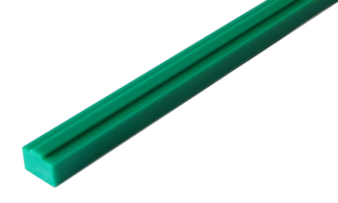 Plastic guide rail 20 x 15 x 2000mm for roller chain 10B-1