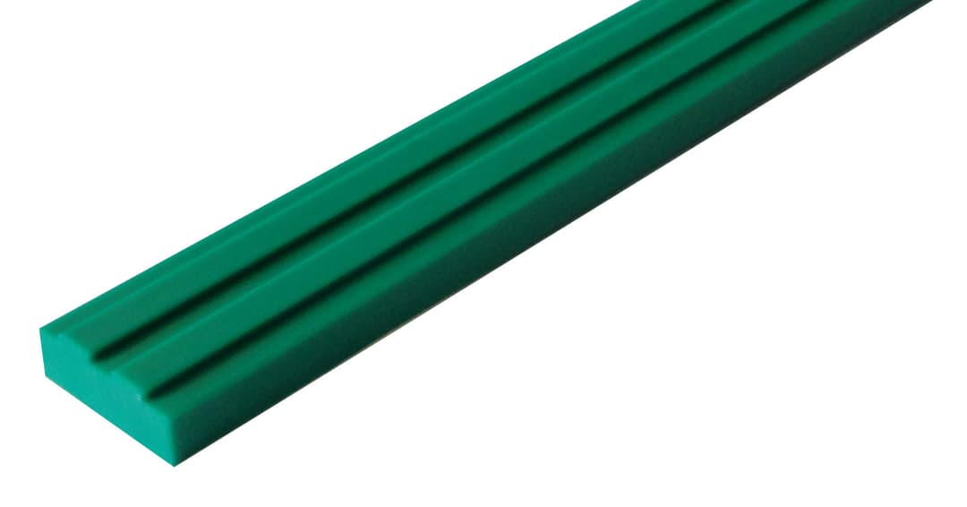 Plastic guide rail 35 x 20 x 2000mm for double-strand roller chain 08B-2