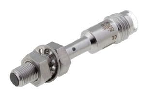 OMRON INDUSTRIAL AUTOMATION - E2E-S05S12-MC-B1 OMS - Capteur de proximité inductif, Cylindrique, Série E2E M5, 1,2 mm, PNP-NO, 10 V à 30 V, Connecteur